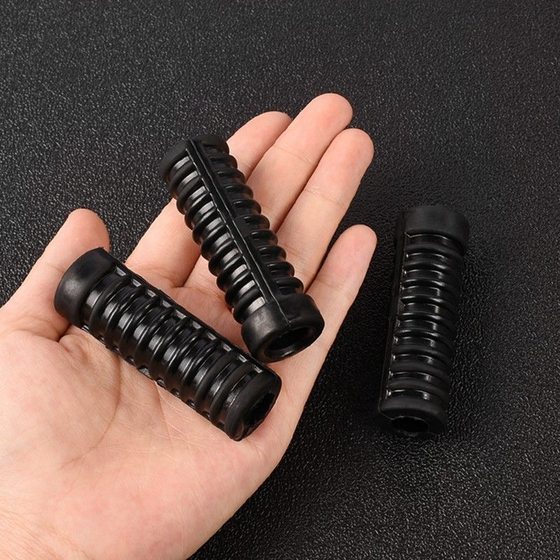 Motorcycle 125/150 ignition stick rubber cover tricycle suitable for Zongshenloxin starting rod rubber cover pad 
Motorcycle 125/150 ignition stick rubber cover tricycle suitable for Zongshenloxin starting rod rubber cover pad