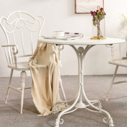 Retro old white iron chair French balcony small table and chairs black dining table garden single outdoor chair courtyard Retro old white iron chair French balcony small table and chairs black dining table garden single outdoor chair courtyard