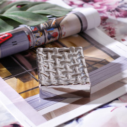 Light luxury Nordic embossed ceramic soap dish creative fashion personalized soap dish soap holder bathroom toilet soap box Light luxury Nordic embossed ceramic soap dish creative fashion personalized soap dish soap holder bathroom toilet soap box