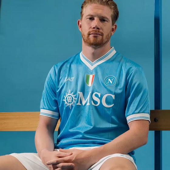 25-26 Naples jersey No. 11 De Bruyne No. 9 Lukaku Home Player Edition Genuine Football Suit
25-26 Naples jersey No. 11 De Bruyne No. 9 Lukaku Home Player Edition Genuine Football Suit