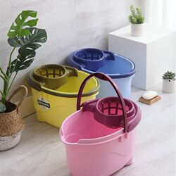 Household flat mop bucket with wringer mop w cleaning bucket rectangular portable plastic wheeled bucket squeeze water Household flat mop bucket with wringer mop w cleaning bucket rectangular portable plastic wheeled bucket squeeze water