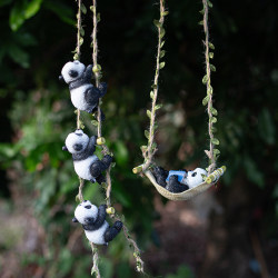 Simulated Cute Cartoon Outdoor Ladder Hammock Resin Panda Hanging Rope Ornament Garden Courtyard Villa Balcony Decoration Simulated Cute Cartoon Outdoor Ladder Hammock Resin Panda Hanging Rope Ornament Garden Courtyard Villa Balcony Decoration