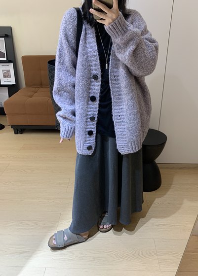 Retro lazy style wool miscellaneous sweater cardigan knitted jacket top women's big version early autumn new product
Retro lazy style wool miscellaneous sweater cardigan knitted jacket top women's big version early autumn new product