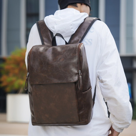 High-end soft leather outdoor backpack for women, retro large capacity, versatile computer travel backpack, college student bag for men 
High-end soft leather outdoor backpack for women, retro large capacity, versatile computer travel backpack, college student bag for men