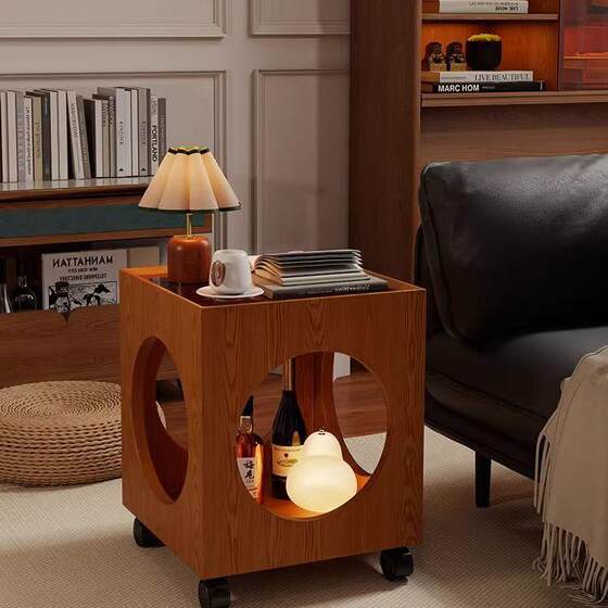 Medieval style movable tea side table living room sofa corner table 2025 new home bedside table trolley storage rack 
Medieval style movable tea side table living room sofa corner table 2025 new home bedside table trolley storage rack