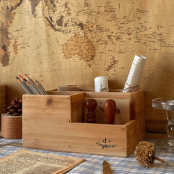 * Tomato Mori * zakka Retro distressed pen container desktop solid wood multifunctional office storage box fir wood * Tomato Mori * zakka Retro distressed pen container desktop solid wood multifunctional office storage box fir wood