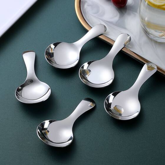 304 stainless steel soup spoon short handle small round spoon tea spoon children's tableware ice cream spoon seasoning spoon dessert small soup spoon
304 stainless steel soup spoon short handle small round spoon tea spoon children's tableware ice cream spoon seasoning spoon dessert small soup spoon