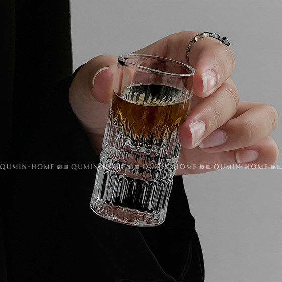 Retro relief glass household light luxury wine glass whiskey high face value fruit juice drink cup advanced sensor glass
Retro relief glass household light luxury wine glass whiskey high face value fruit juice drink cup advanced sensor glass
