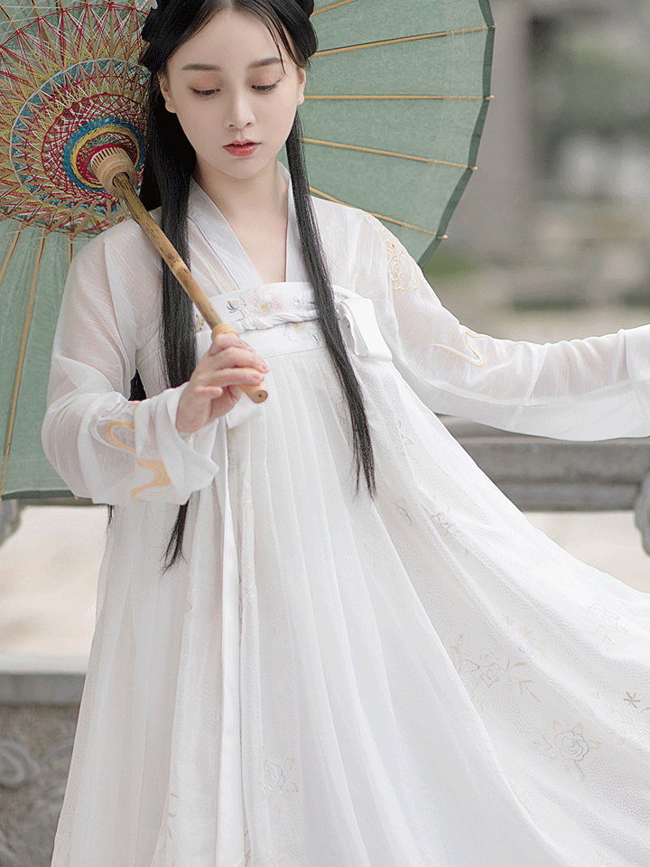 惊鸿记刺绣烫金仙气齐胸襦裙汉服 惊鸿记刺绣烫金仙气齐胸襦裙汉服