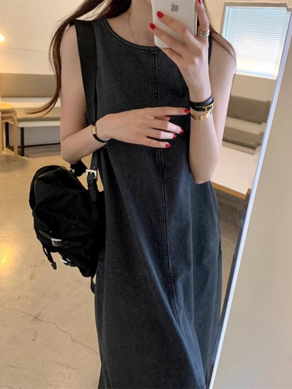 Korean chic summer retro lazy style round necklace loose casual A-line vest denim dress
Korean chic summer retro lazy style round necklace loose casual A-line vest denim dress
