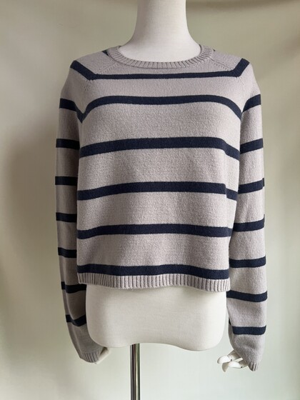 100% pure cardigan for women round neck pullover striped knitted sweater exquisite short top loose young temperament
100% pure cardigan for women round neck pullover striped knitted sweater exquisite short top loose young temperament