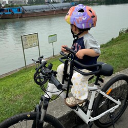 Mountain bike child seat front folding bicycle bicycle baby safety child seat foot pedal variable speed stool Mountain bike child seat front folding bicycle bicycle baby safety child seat foot pedal variable speed stool