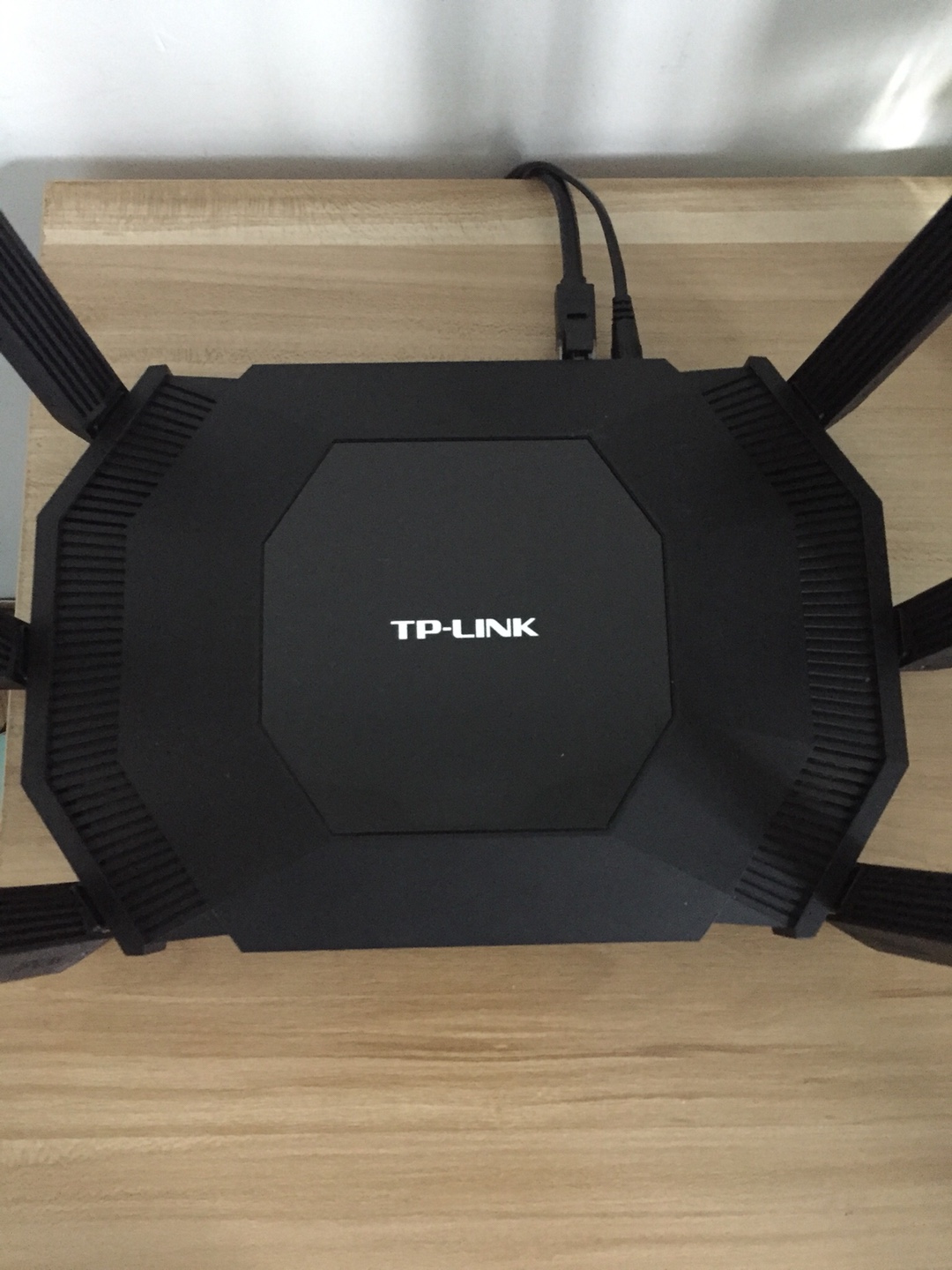 TP-LINK 双频千兆无线路由器 TP-LINK 双频千兆无线路由器