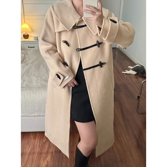 Double-sided horn button alpaca handmade wool over knee coat medium-length college style small jacket women's clothing
Double-sided horn button alpaca handmade wool over knee coat medium-length college style small jacket women's clothing