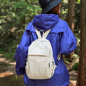 Multifunctional dual-purpose breast bag for men and women small backpack outdoor hiking backpack lightweight waterproof travel crossbody bag 
Multifunctional dual-purpose breast bag for men and women small backpack outdoor hiking backpack lightweight waterproof travel crossbody bag