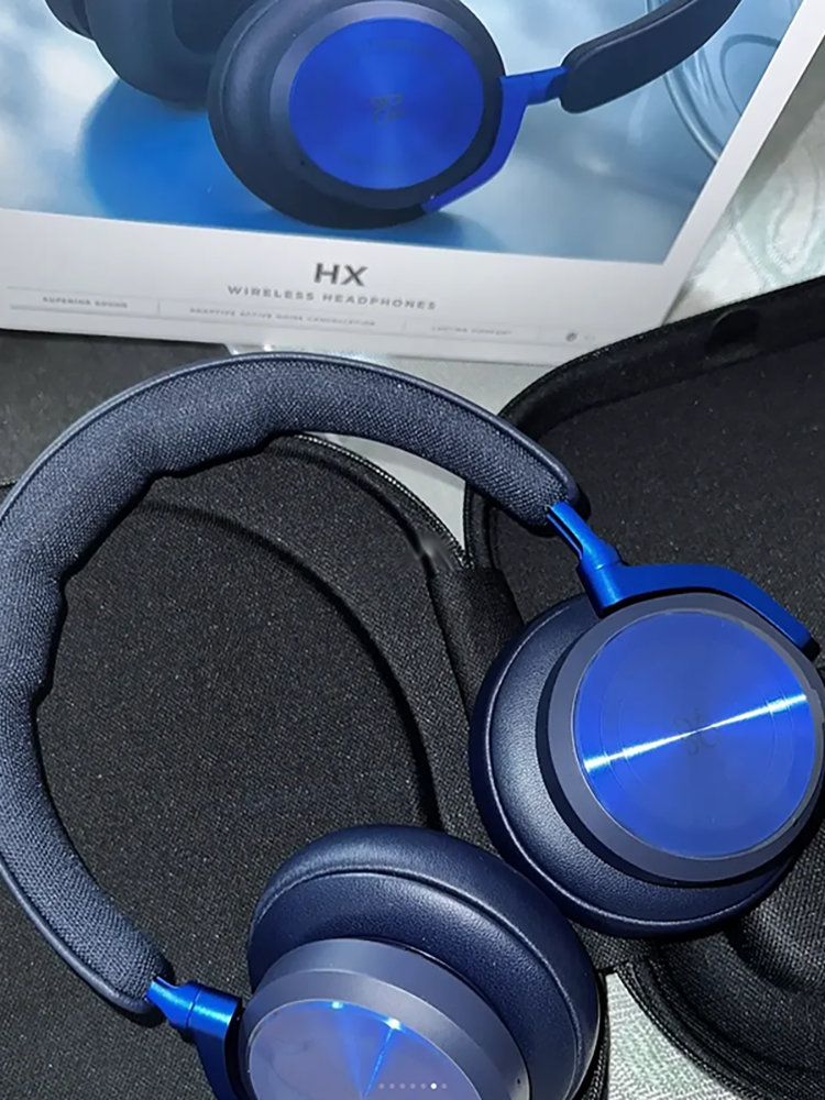 B&O Beoplay HX ワイヤレスノイズキャンセリングヘッドホン
