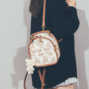 Trendy and high-end mini backpack for women 2025 new fashion versatile travel travel one-shoulder crossbody backpack 
Trendy and high-end mini backpack for women 2025 new fashion versatile travel travel one-shoulder crossbody backpack