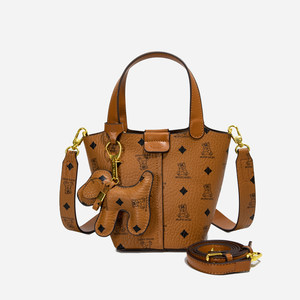 This year's popular bag for women's 2025 new super popular niche food basket bag high-end single-shoulder crossbody bag 
This year's popular bag for women's 2025 new super popular niche food basket bag high-end single-shoulder crossbody bag