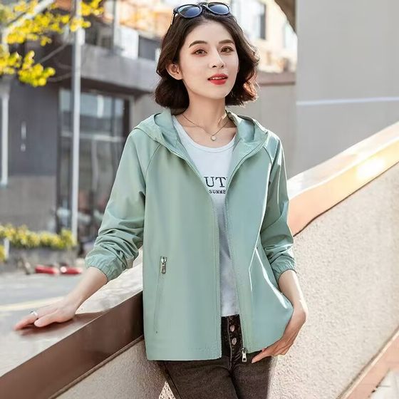 Spring and Autumn Double Jacket Women's New Casual Jacket Small Flavor Style Thin Windproof Top Cardigan Outdoor Shock Clothes Trendy
Spring and Autumn Double Jacket Women's New Casual Jacket Small Flavor Style Thin Windproof Top Cardigan Outdoor Shock Clothes Trendy