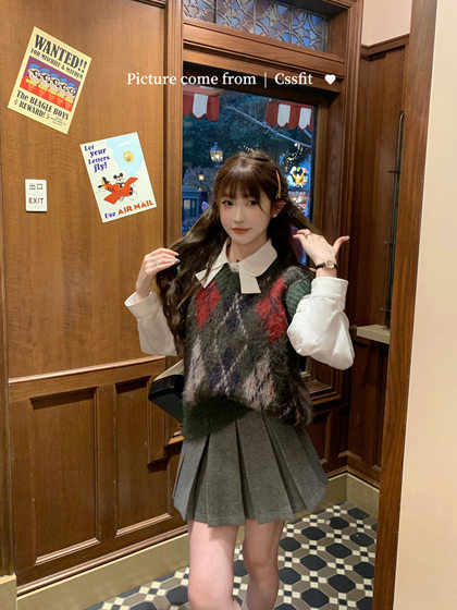Late Umbrella Norway Encounter Festive Atmosphere A sense of Christmas Color Dalmon Malaysia Wool Wool Vest Vest Woman
Late Umbrella Norway Encounter Festive Atmosphere A sense of Christmas Color Dalmon Malaysia Wool Wool Vest Vest Woman