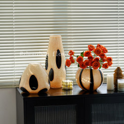 Medieval-Style Glass Vase Ornament for Living Room Flower Arrangement, French-Style Water-Cultured Glass, High-End, Light Luxury, Creative Decoration, Niche Medieval-Style Glass Vase Ornament for Living Room Flower Arrangement, French-Style Water-Cultured Glass, High-End, Light Luxury, Creative Decoration, Niche