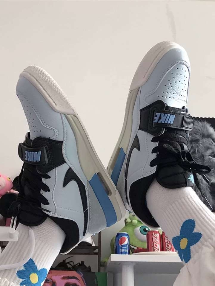 Air Jordan 低帮篮球鞋 Air Jordan 低帮篮球鞋