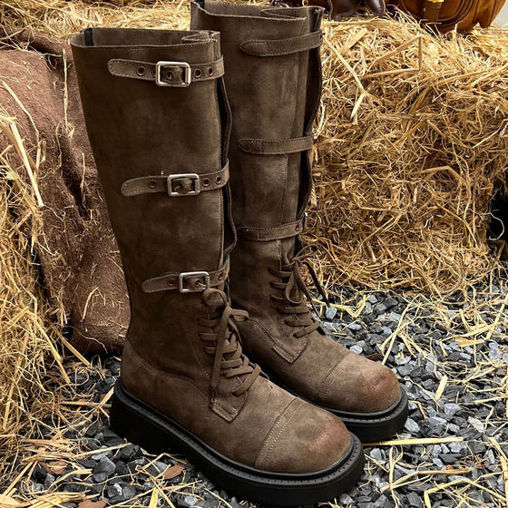 European women's shoes 2025 long boots European and American long boots Suede autumn and winter fashion boots Martin boots Knight boots Women's
European women's shoes 2025 long boots European and American long boots Suede autumn and winter fashion boots Martin boots Knight boots Women's