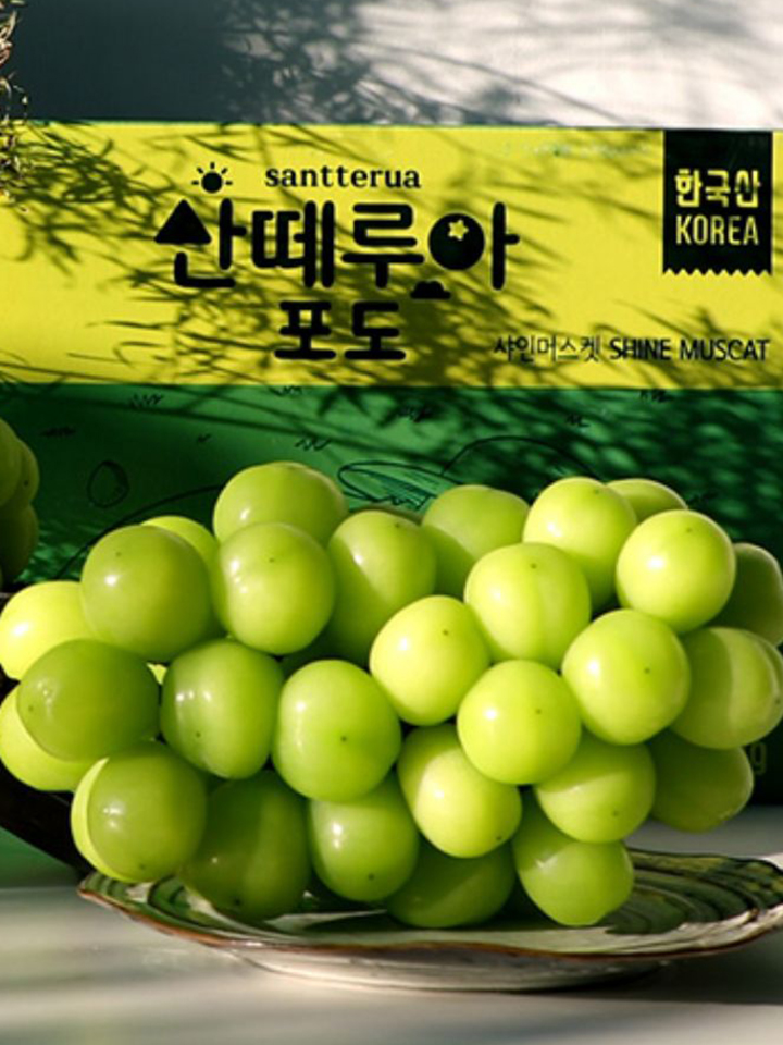 Lurra 韩国晴王玫瑰无籽青提 Lurra 韩国晴王玫瑰无籽青提