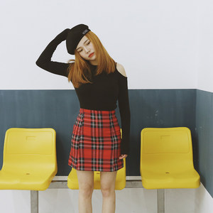 Large size chubby mm Scottish high waisted red plaid skirt for women's spring and autumn split sexy buttocks skirt A-line short skirt Large size chubby mm Scottish high waisted red plaid skirt for women's spring and autumn split sexy buttocks skirt A-line short skirt