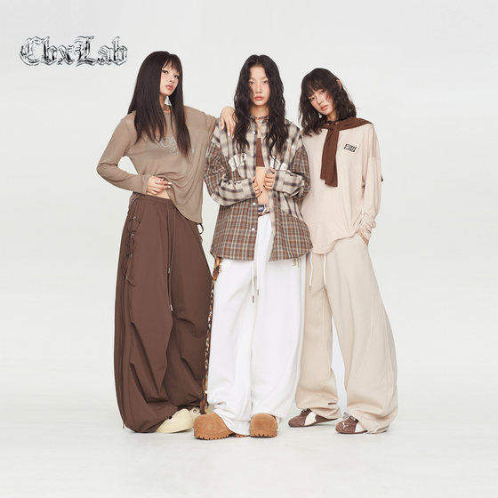 CBXLAB Street Dance Trendy Brand Early Autumn Mocha Milk Brown American Set Atmospheric Lazy Top Hip Hop Sport Pants Trendy
CBXLAB Street Dance Trendy Brand Early Autumn Mocha Milk Brown American Set Atmospheric Lazy Top Hip Hop Sport Pants Trendy