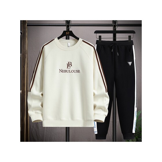 Trendy personality season teen sweatshirt suit boy - year-old junior high school students long-sleeved T-shirt base shirt men's clothing
Trendy personality season teen sweatshirt suit boy - year-old junior high school students long-sleeved T-shirt base shirt men's clothing