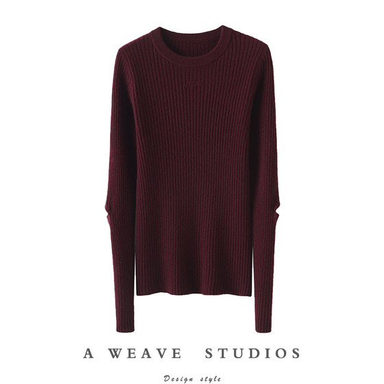 Haute couture and versatile! Convex and concave embroidered round-neck cashmere sweater for women pure cashmere sweater sleeves open-mouth knitted base shirt autumn and winter
Haute couture and versatile! Convex and concave embroidered round-neck cashmere sweater for women pure cashmere sweater sleeves open-mouth knitted base shirt autumn and winter
