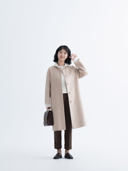 REST HEART 2023 autumn and winter new product oatmeal doll collar mid-length double-sided wool coat
REST HEART 2023 autumn and winter new product oatmeal doll collar mid-length double-sided wool coat