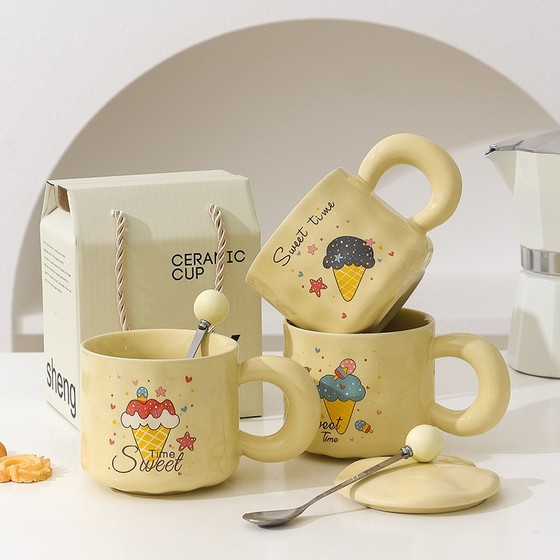 Mark Ins High-looking Pink and Tender Girl Heart Korean Ceramic Coffee Drinking Water Cup with Lid Spoon for Girls Home Breakfast
Mark Ins High-looking Pink and Tender Girl Heart Korean Ceramic Coffee Drinking Water Cup with Lid Spoon for Girls Home Breakfast