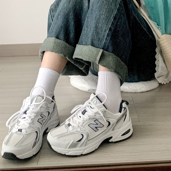 NEW BOLUNE/New Balance Women's Shoes 530 Mesh Breathable Running Shoes 2025 Summer Couple All-match Sports Shoes
NEW BOLUNE/New Balance Women's Shoes 530 Mesh Breathable Running Shoes 2025 Summer Couple All-match Sports Shoes