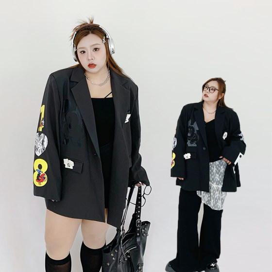 Milu's large-size women's clothing spring design patch printed casual loose suit jacket fat mm slim suit
Milu's large-size women's clothing spring design patch printed casual loose suit jacket fat mm slim suit