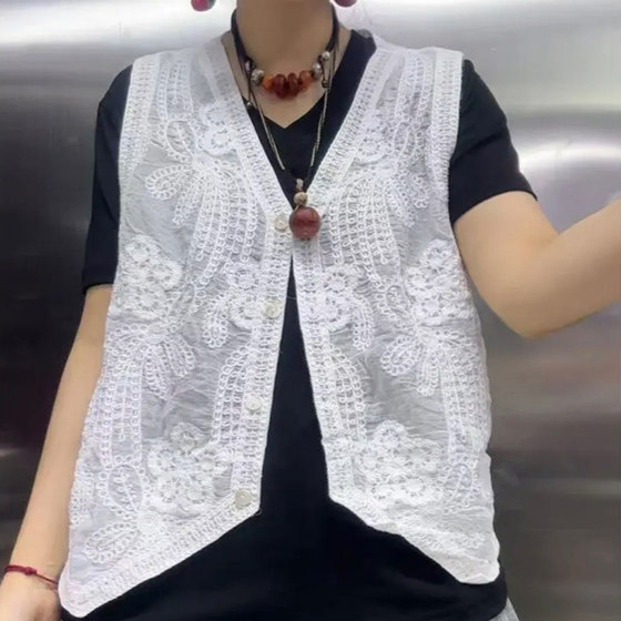 Retro V-neck hook vest for women 2025 new literary large size loose versatile sleeveless vest jacket
Retro V-neck hook vest for women 2025 new literary large size loose versatile sleeveless vest jacket