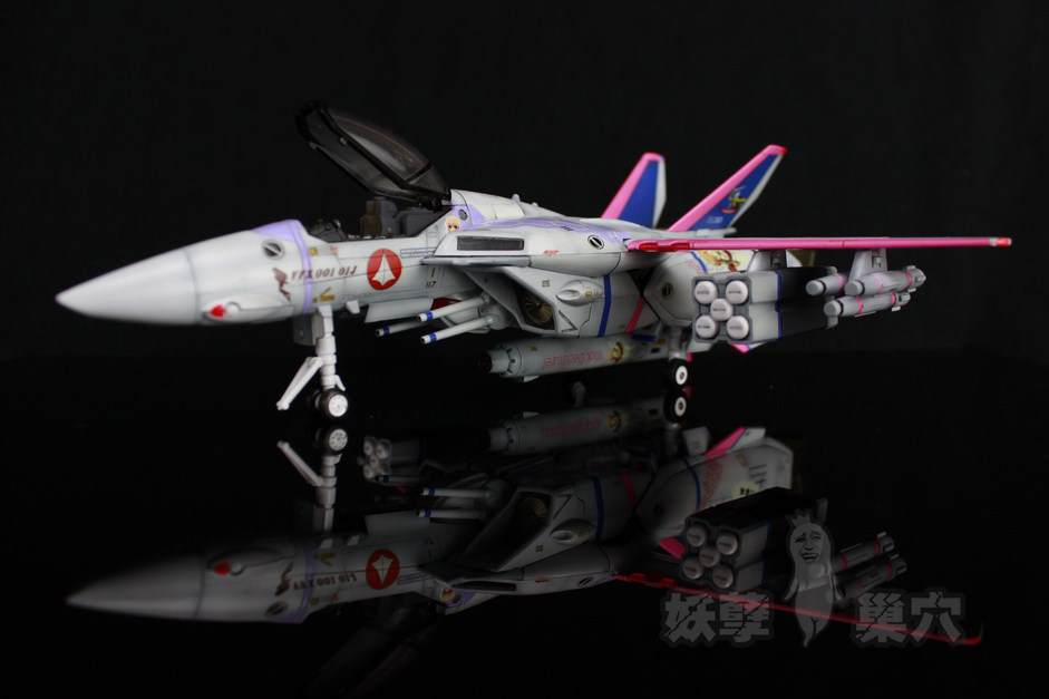 «Роботек» (Robotech) yamato 1/60 vf-1 完结纪念展示