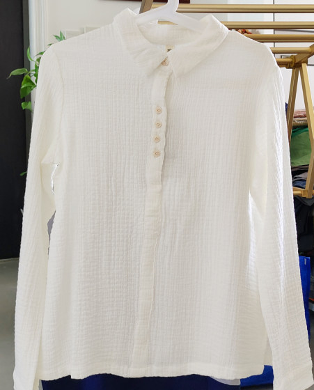 Women's shirt long-sleeved lapel pullover foam versatile literary style clearance
Women's shirt long-sleeved lapel pullover foam versatile literary style clearance