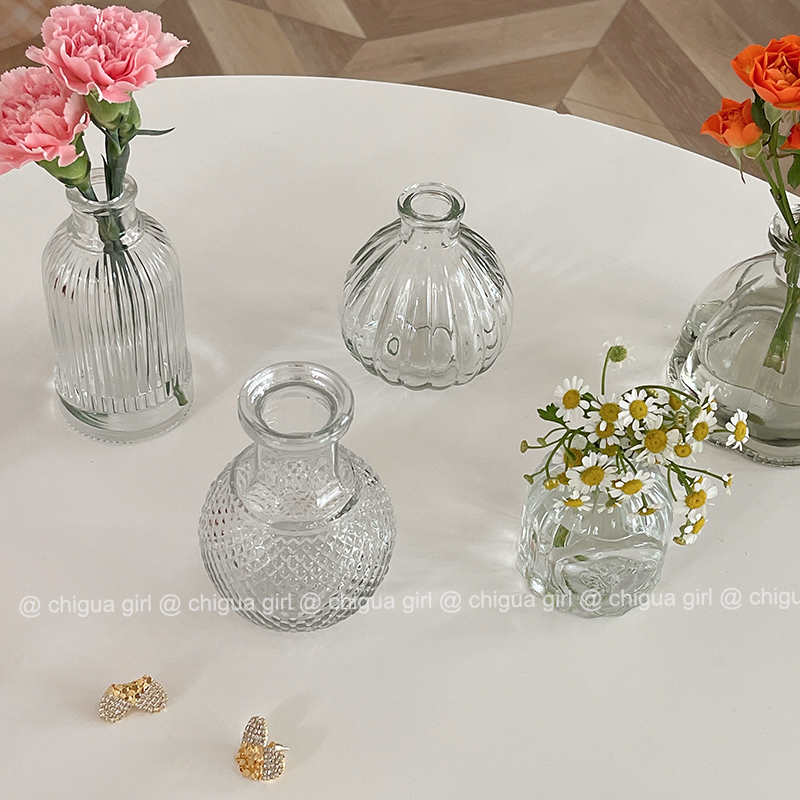 フランス風レリーフガラス花瓶 - ミニレトロフラワーアレンジメント