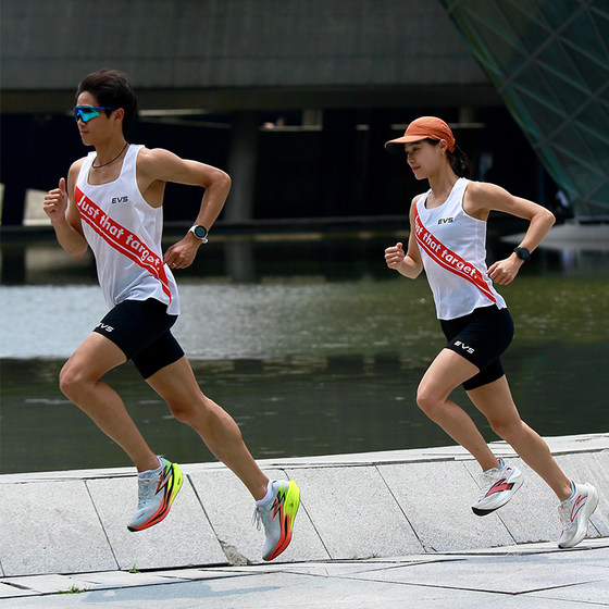 Men's and women's marathon running vest light and fast drying breathable training tops summer fashion contrasting fitness suit summer
Men's and women's marathon running vest light and fast drying breathable training tops summer fashion contrasting fitness suit summer