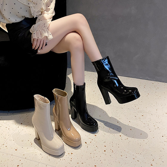 Fashion boots for women's high heels 2025 winter new patent leather thin velvet versatile waterproof platform side zipper square toe thick heel short boots
Fashion boots for women's high heels 2025 winter new patent leather thin velvet versatile waterproof platform side zipper square toe thick heel short boots