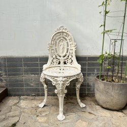 French Country Retro Distressed Cast Iron Garden Chair Indoor and Outdoor Balcony Courtyard Terrace Decorative Single Leisure Chair French Country Retro Distressed Cast Iron Garden Chair Indoor and Outdoor Balcony Courtyard Terrace Decorative Single Leisure Chair