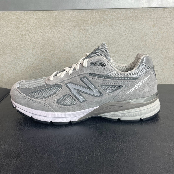 New Balance NB990V4 Made -yield Ancestral Gray Men's Women's Shoes Retro Sports Leisure Running Shoes U990GR4 New Balance NB990V4 Made -yield Ancestral Gray Men's Women's Shoes Retro Sports Leisure Running Shoes U990GR4