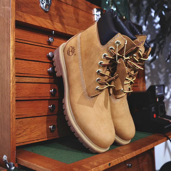 TiMBERLAND TiMBERLAND TiMBERLAND TiMBERLAN boots mid-top boots men and women big yellow boots waterproof boots 18094
TiMBERLAND TiMBERLAND TiMBERLAND TiMBERLAN boots mid-top boots men and women big yellow boots waterproof boots 18094