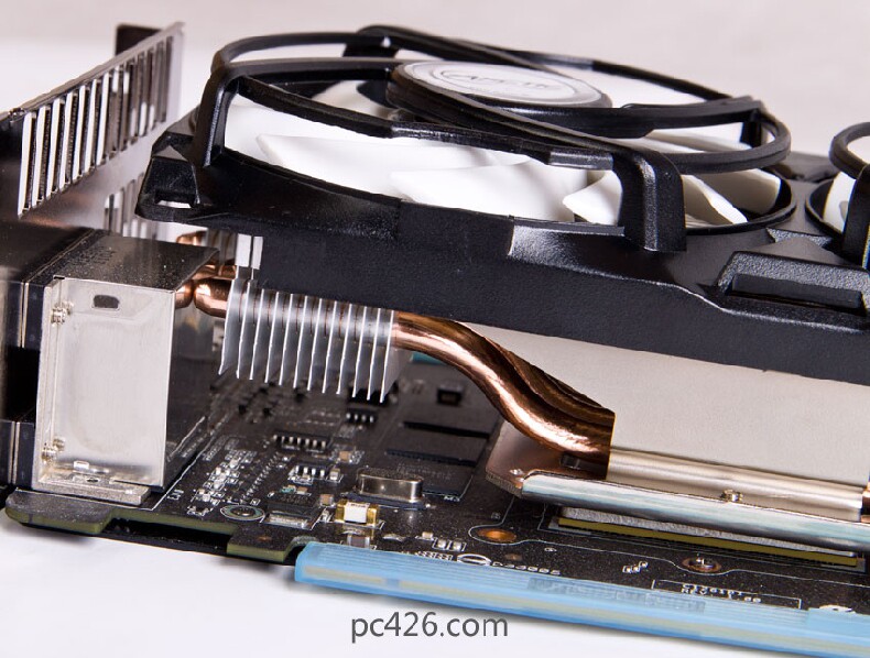 显卡 2风扇 换 3风扇_显卡 2风扇 换 3风扇_换显卡风扇