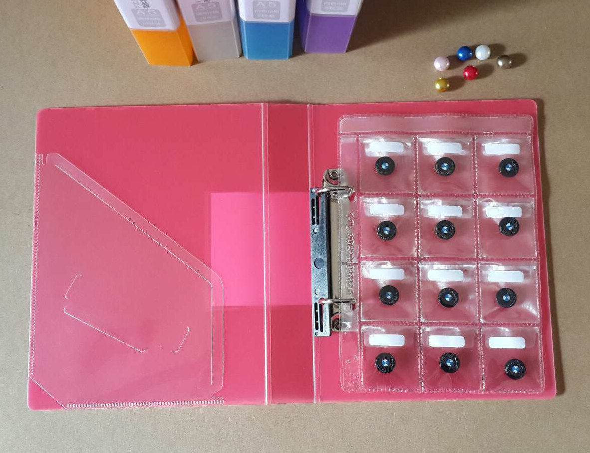 Альбом для нумезматики 古币钱币收藏册硬币纪念币空册本子 6格5页装ｔａｇ徽章收纳周边