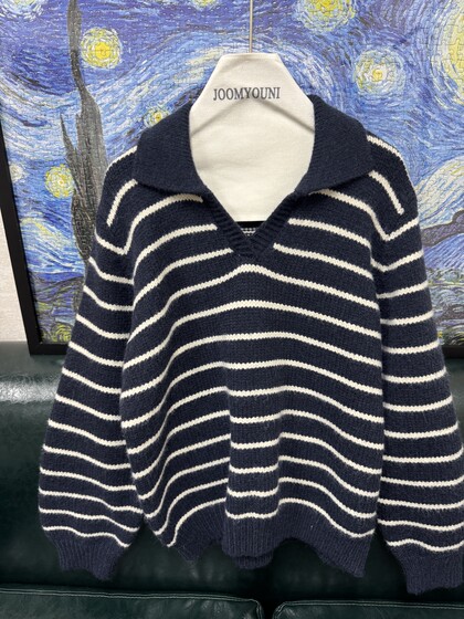 7-4 Knitted sweater women's spring and autumn new hooded pullover sweater striped casual loose top stretch
7-4 Knitted sweater women's spring and autumn new hooded pullover sweater striped casual loose top stretch