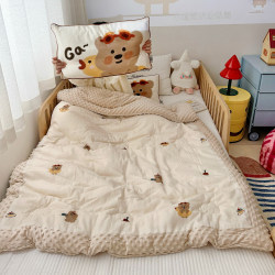 Autumn and Winter Class a Baby Gauze Beanie Blanket, Baby Beanie Quilt, Winter Children's Kindergarten Small Quilt, Suitable for All Seasons Autumn and Winter Class a Baby Gauze Beanie Blanket, Baby Beanie Quilt, Winter Children's Kindergarten Small Quilt, Suitable for All Seasons