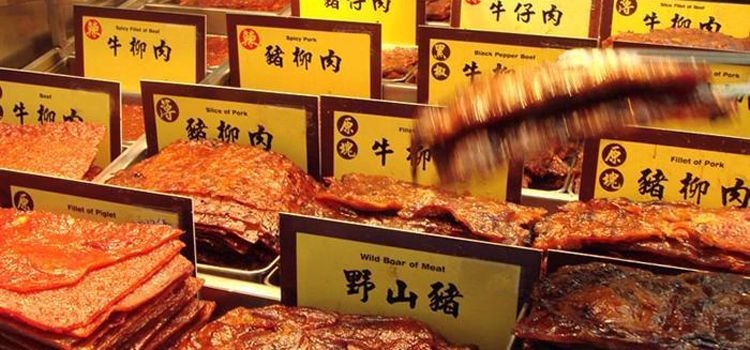 有猪肉,鸡肉,原味,厚山牛肉,鲍汁猪猪肉,脆牛肉.有黑椒味的,也有肉干.辅仁鸭血面图片